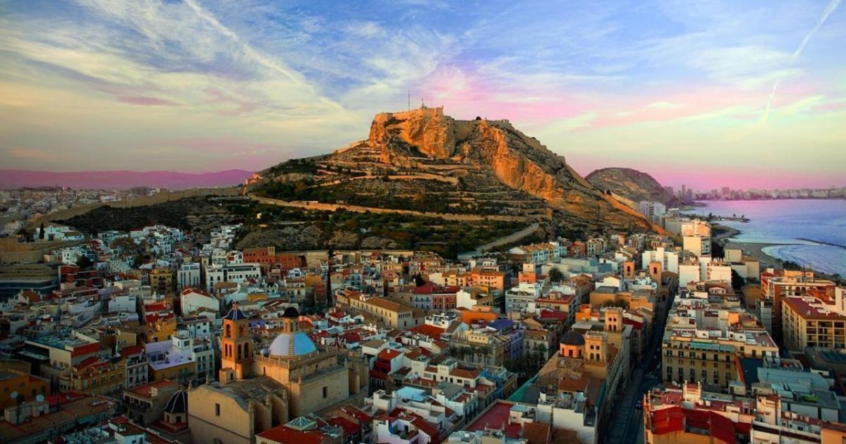 Apartmán Estupendo Loft Plaza De Toros Alicante Exteriér fotografie